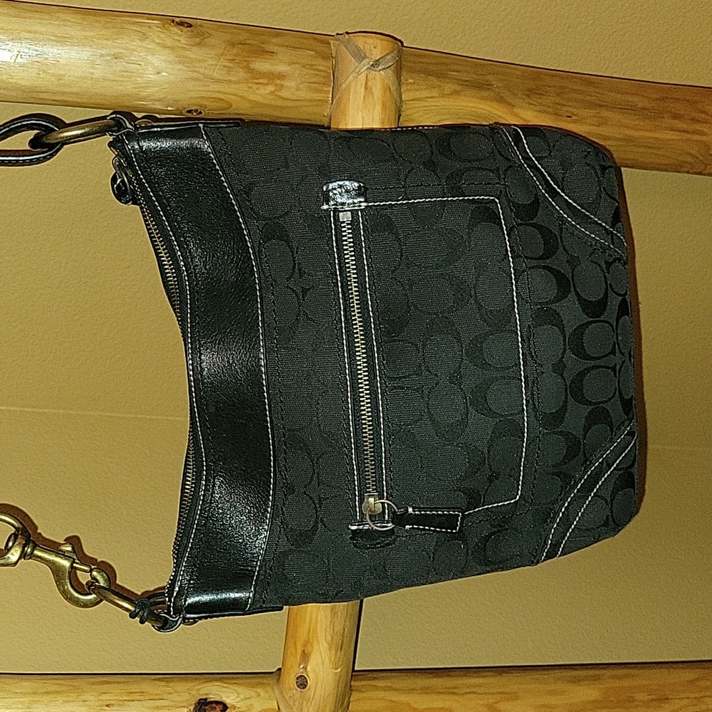 COACH BLACK CANVAS LEATHER C LOGO ADJUSTABLE STRAP CROSSBODY SATCHEL BRASS